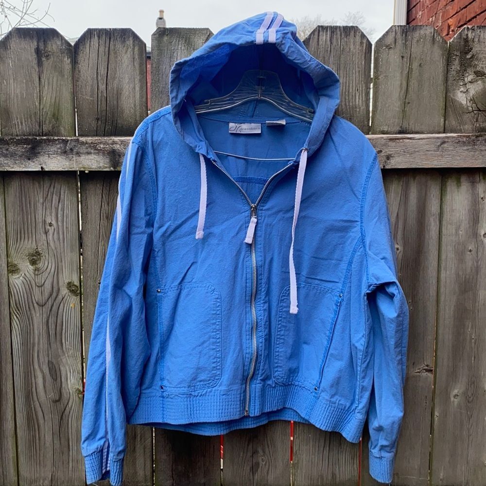Dress Barn hoodie sz. L